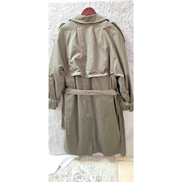 Classic London Fog Dark Khaki Zip Out Liner Men's Trench Coat Size 40 Regular - Picture 3 of 10